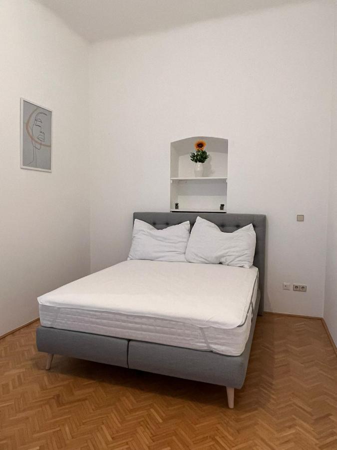 Apartamento Alpa 2 In Rochusmarkt *